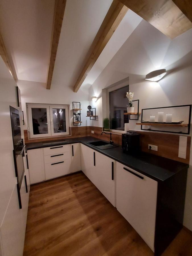 Apartament Auszeit Steiraland Penthouse 9 Mit Grossen Balkon Und Parkplatz Leoben  Zewnętrze zdjęcie